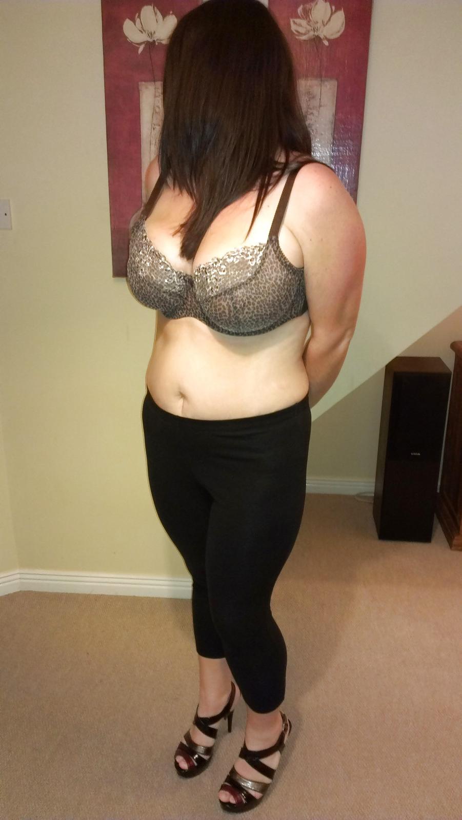 21P Woman their sell bra on the net 