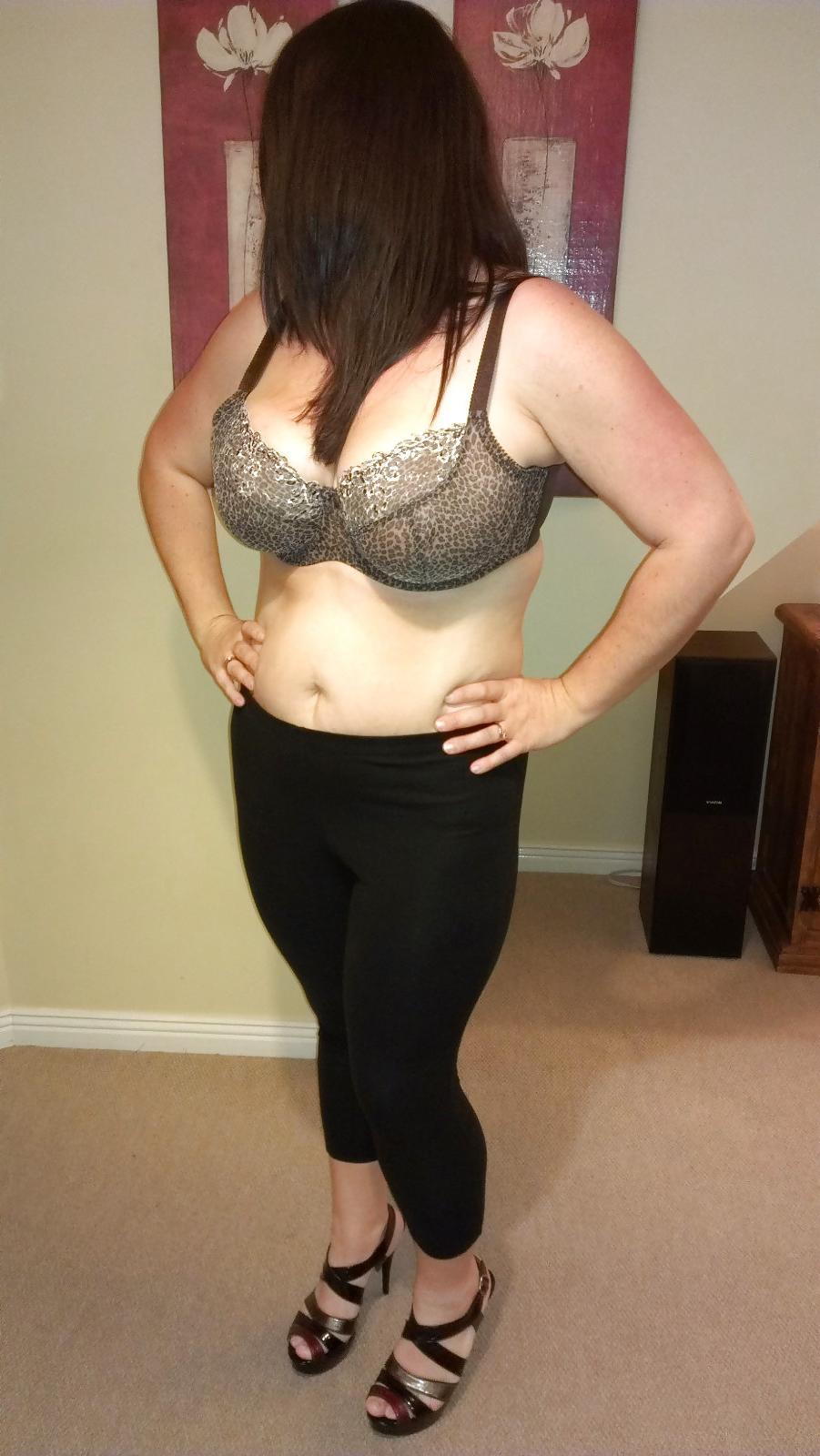 21P Woman their sell bra on the net 
