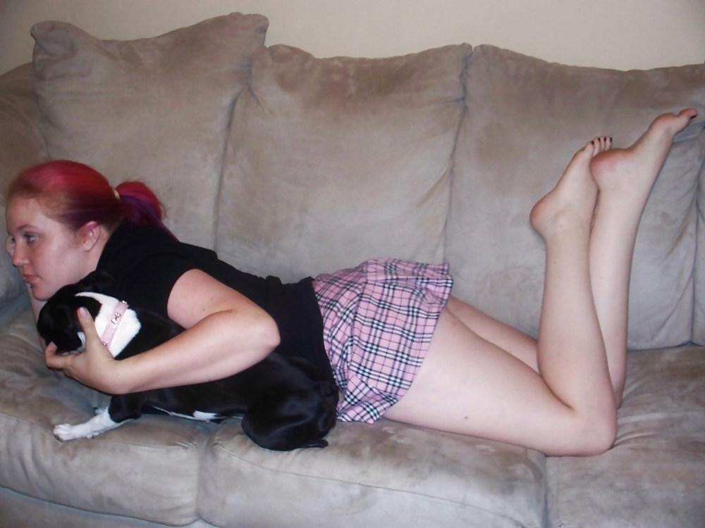 25P The Splits and Big Pussy Lips (Ass,Leg and Foot Fetish)
