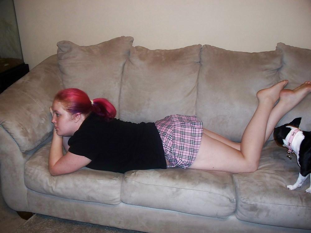 25P The Splits and Big Pussy Lips (Ass,Leg and Foot Fetish)