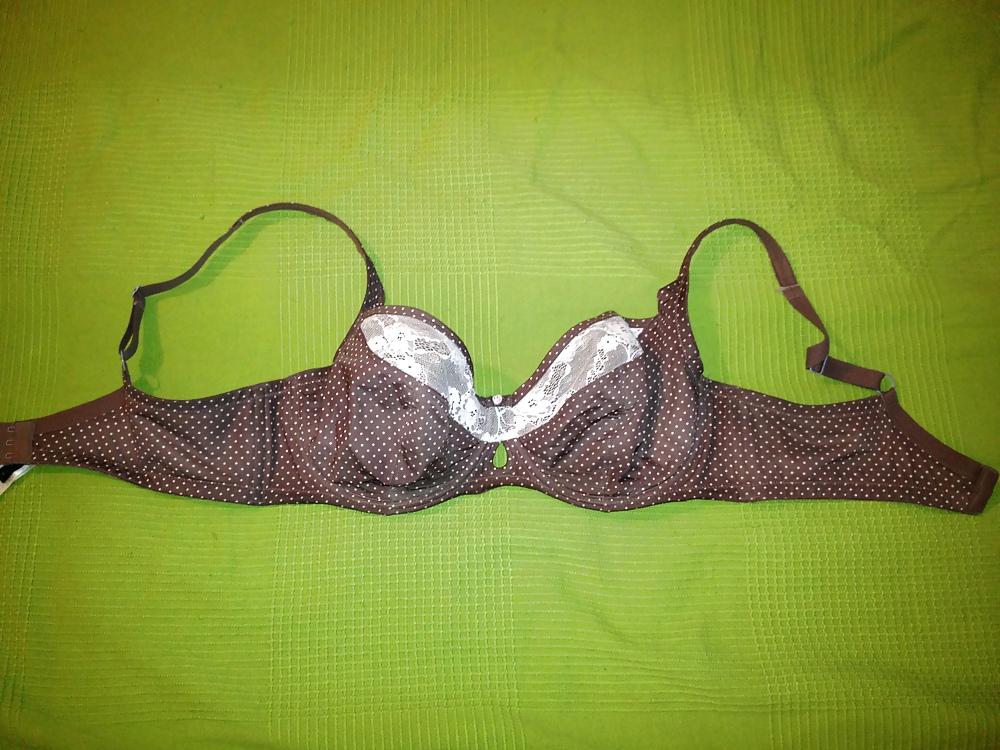 25P Fun with GF's bra and panties