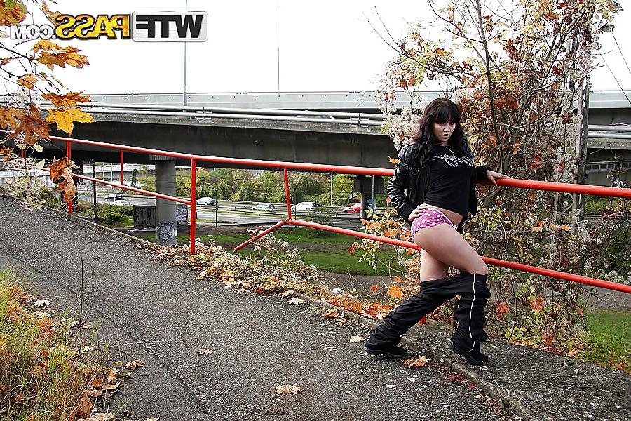 8P Sporty girl gets naked and fucks