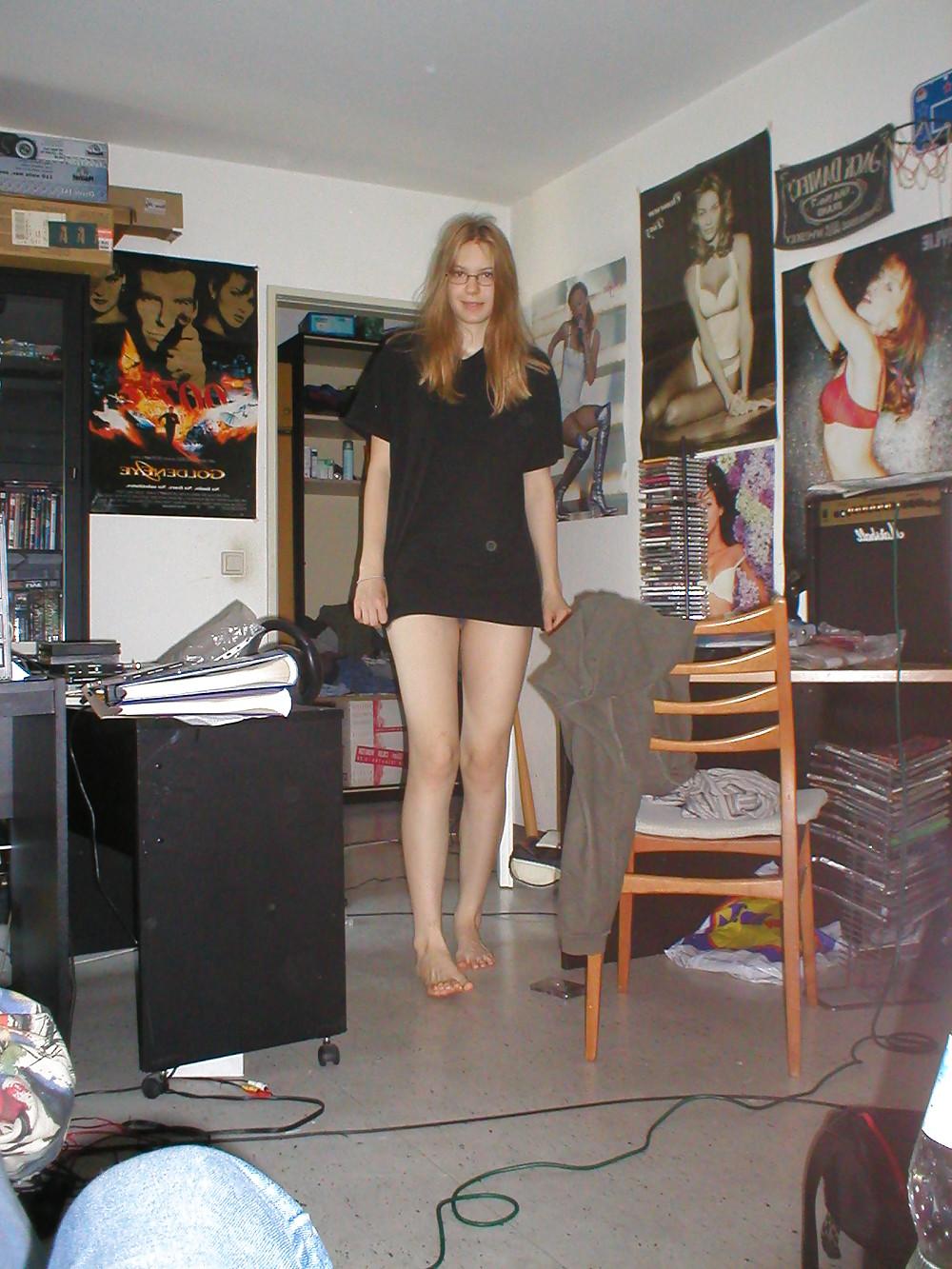25P Pretty Amateur Katja