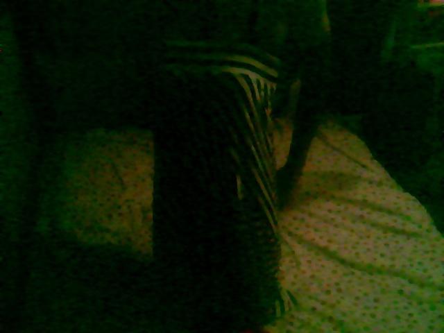 7P Vikki in a dark room
