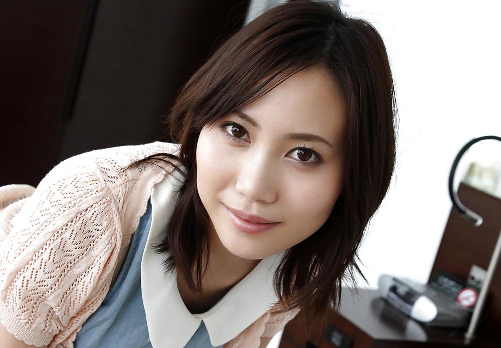 25P Sexy japanese girl fucked