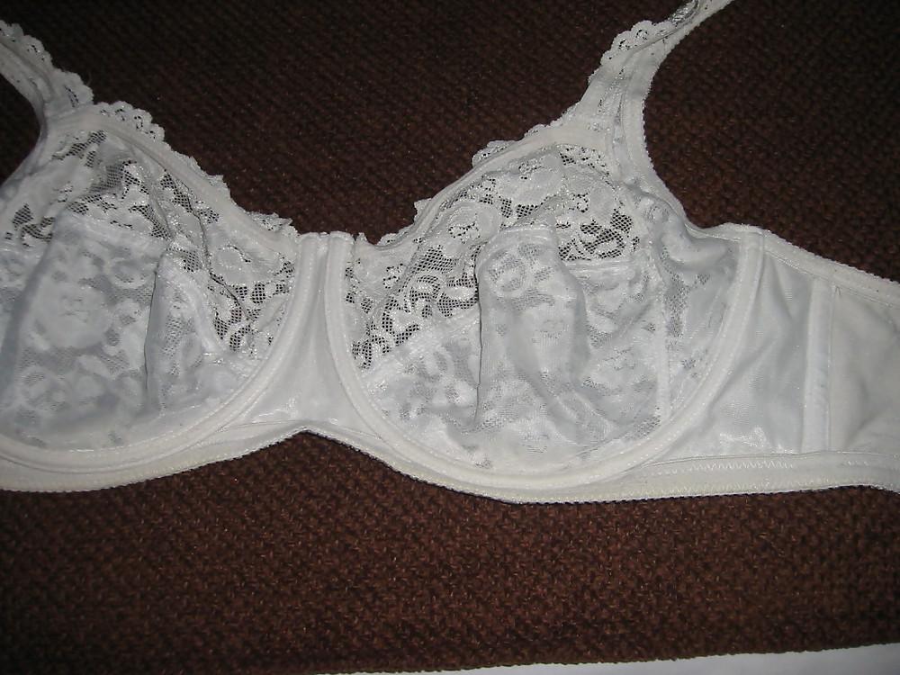 5P Husband sent me his wife's bra
