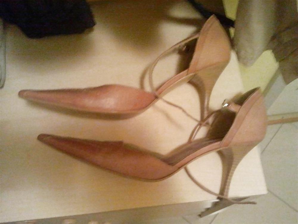 5P Cum on mother-in-law office shoes!