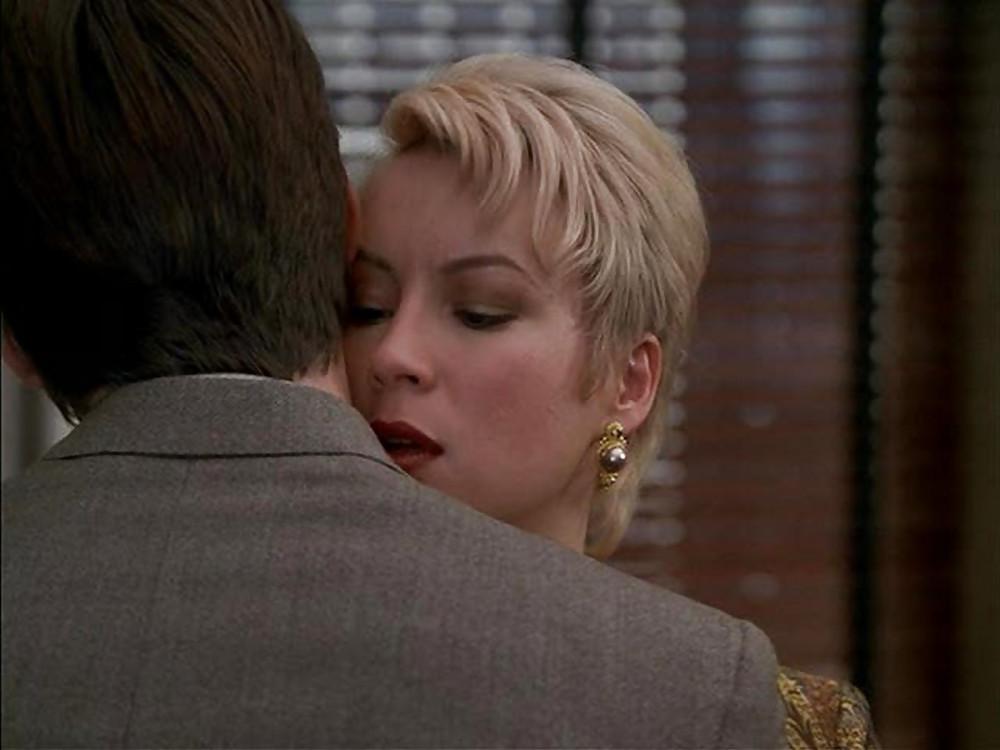25P Jennifer Tilly Angry Sexy Bitch (Liar Liar)