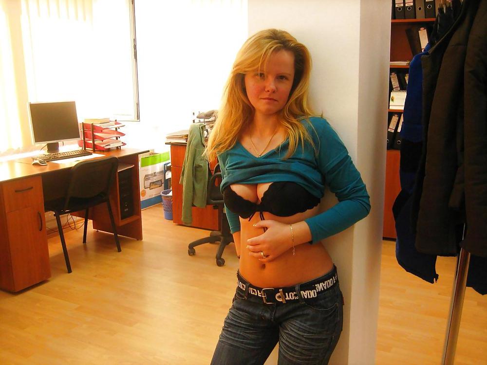 25P Bra Babes 95