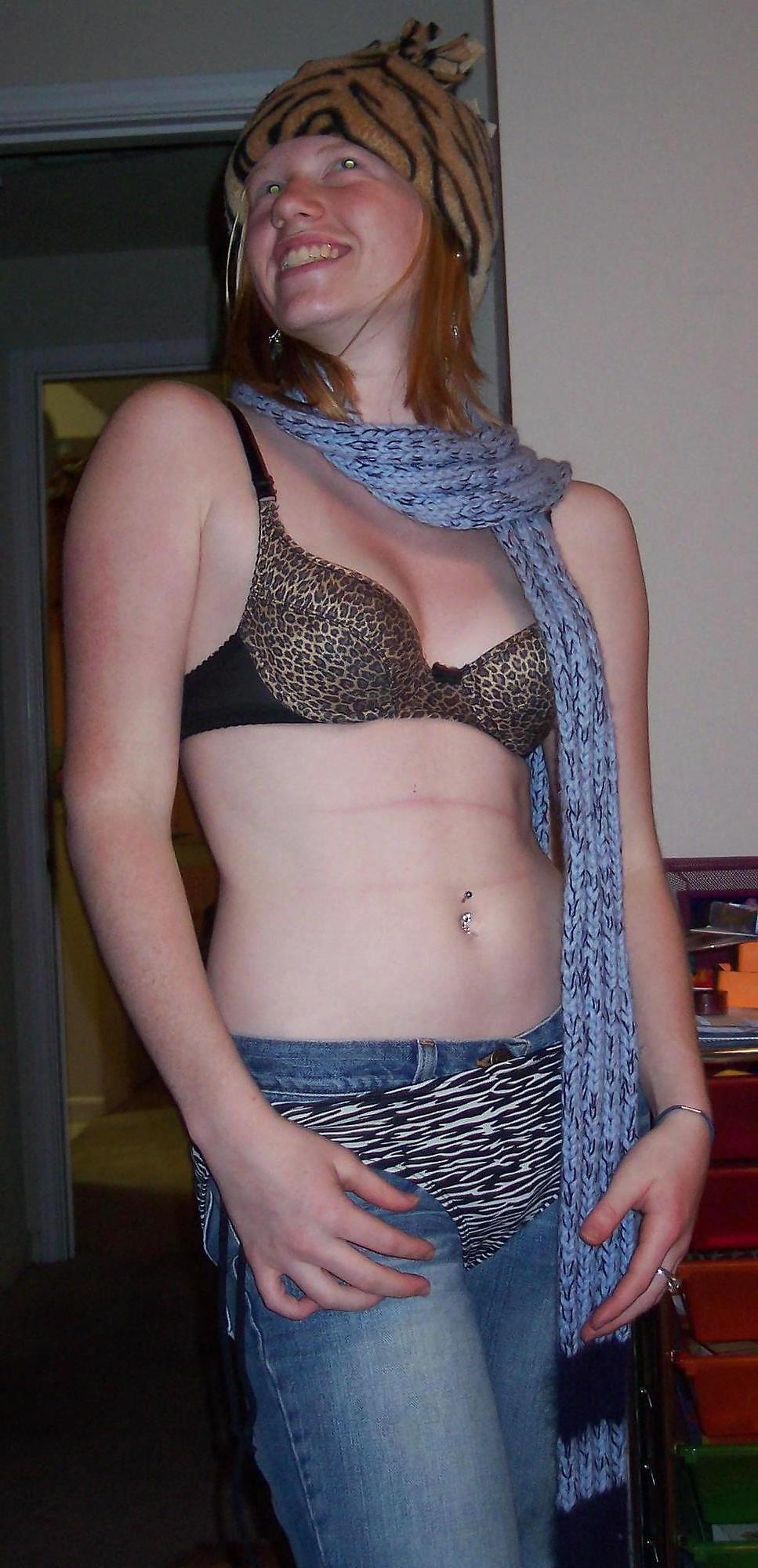 25P Bra Babes 96