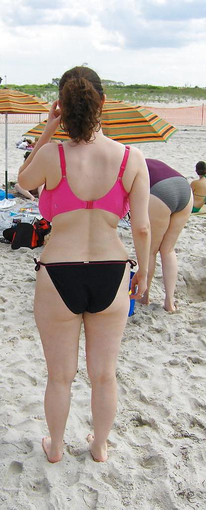 14P Unbekannte Frau - BH und Bikini