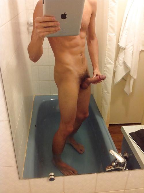 25P Shower , Bath , Pool 2