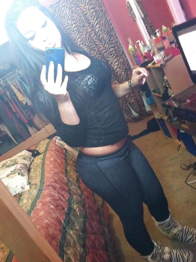 12P Mexican girl