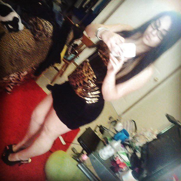 12P Mexican girl