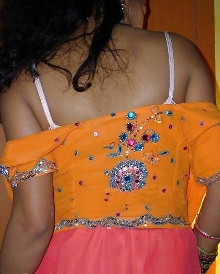 20P Aunty's with BRA