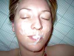 9P GOOD GIRLS EAT CUM