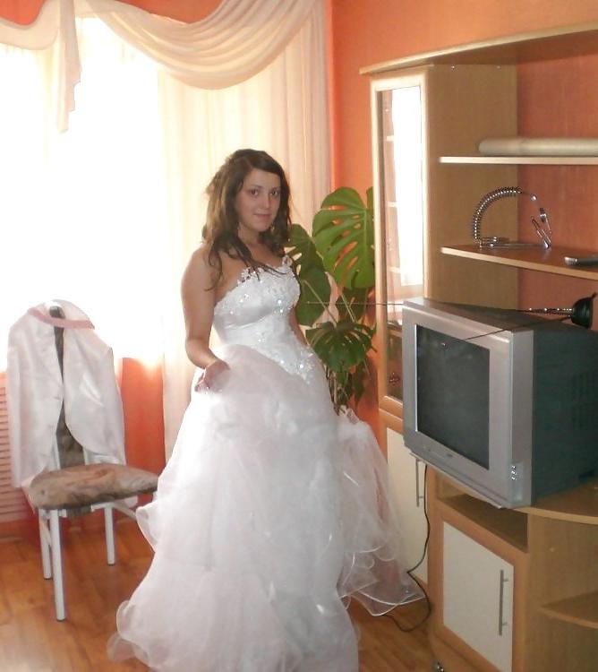 14P Hot Wife Getting Fucked Hard On Her Wedding Night