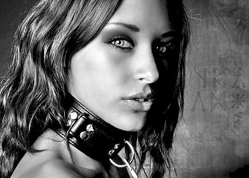 10P Pretty Black & White