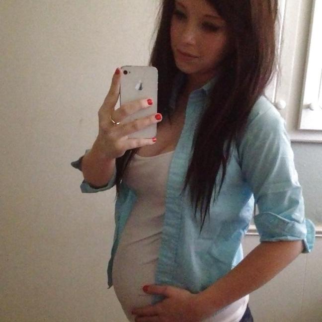 9P Pregnant Teen Taylor