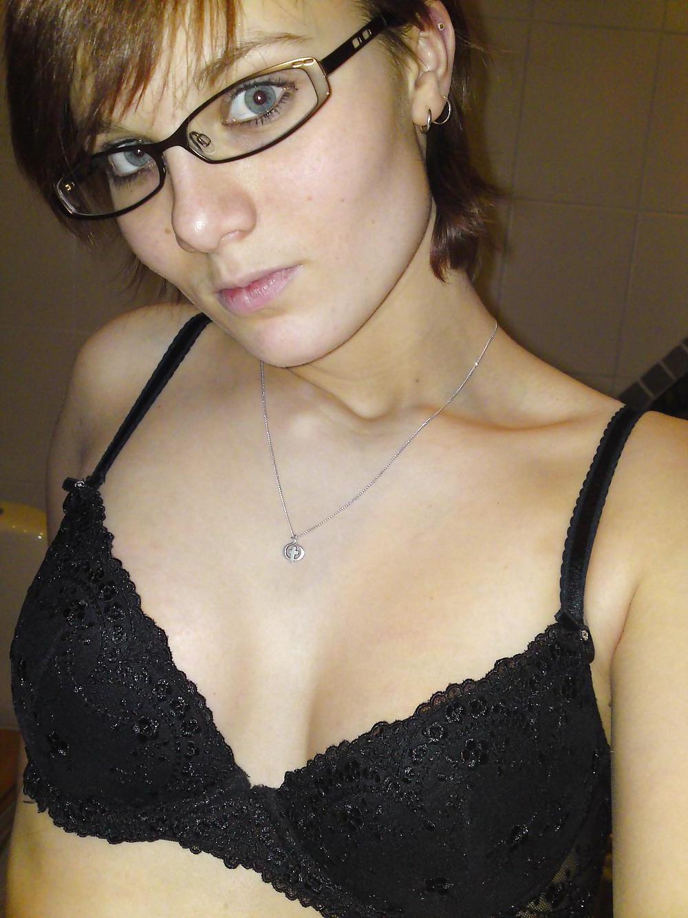 6P Black Bra