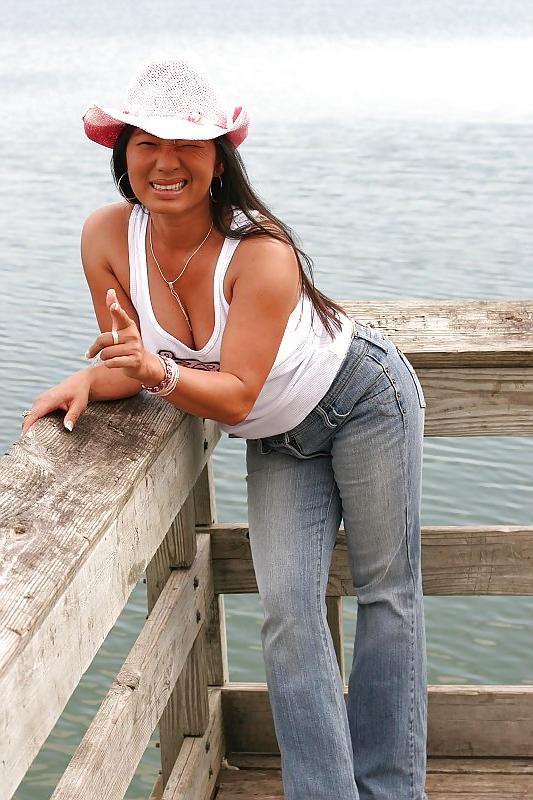 14P Thai wife exposed part 1