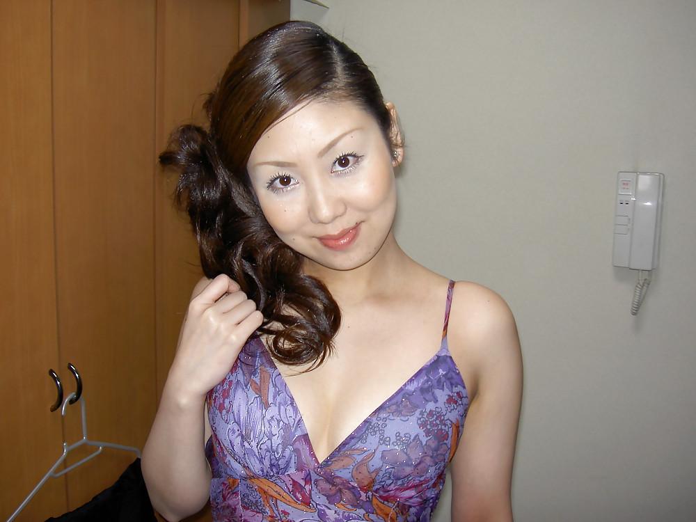 25P JAPANESE GIRLFRIEND , slut spread and fuck