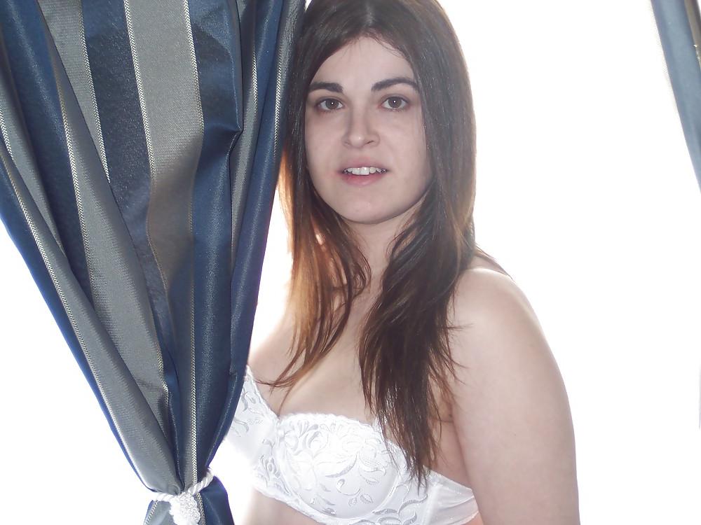 9P White panties and bra