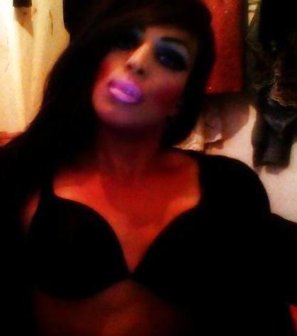9P Paki tranny