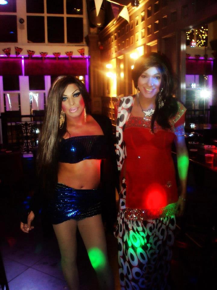 9P Paki tranny