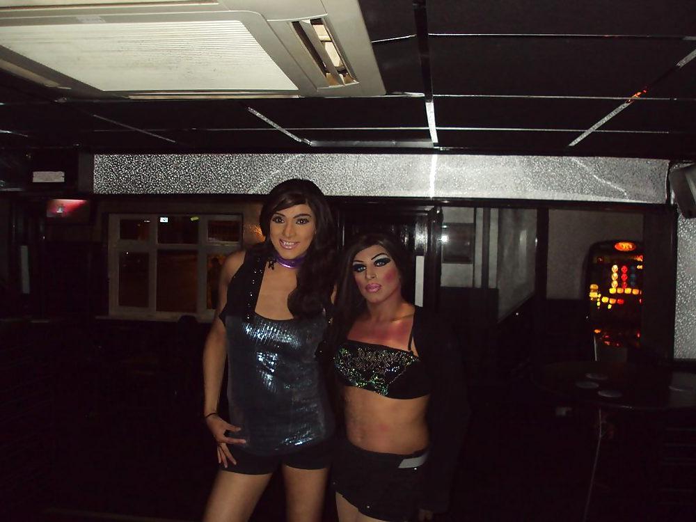 9P Paki tranny