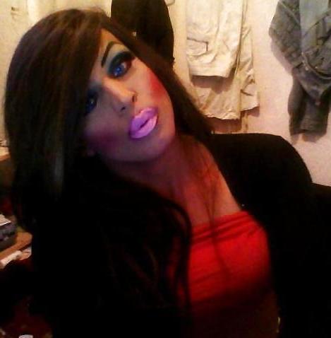 9P Paki tranny
