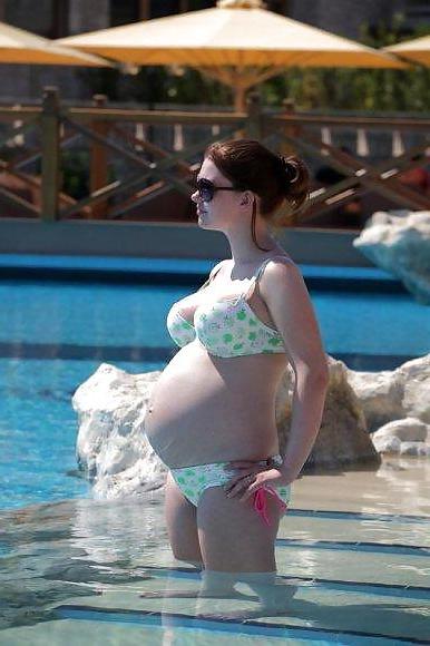 25P Busty and beautiful pregnant women Part 1 -- by ShaCo