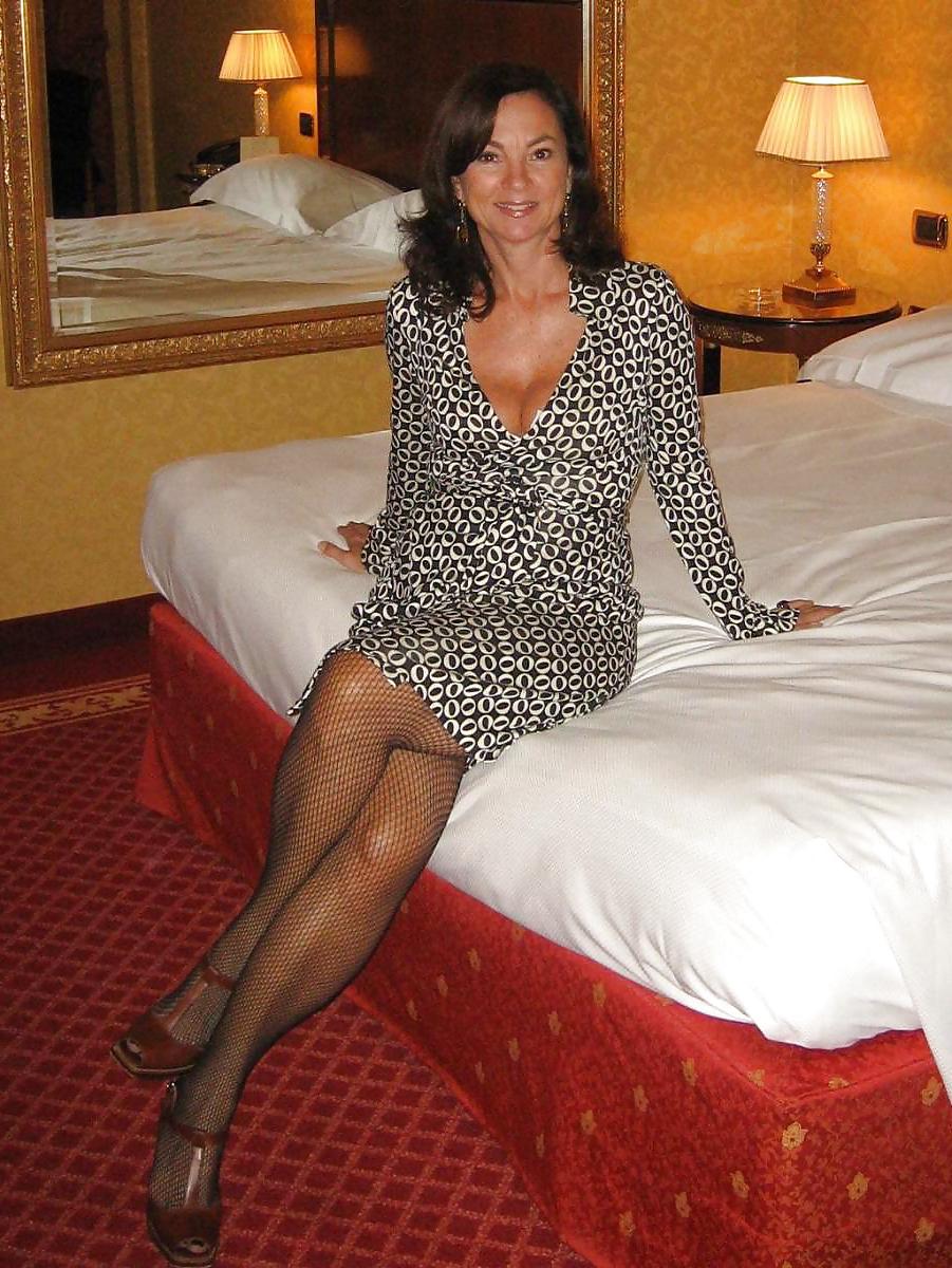 21P Hotel room = slut transformation #9