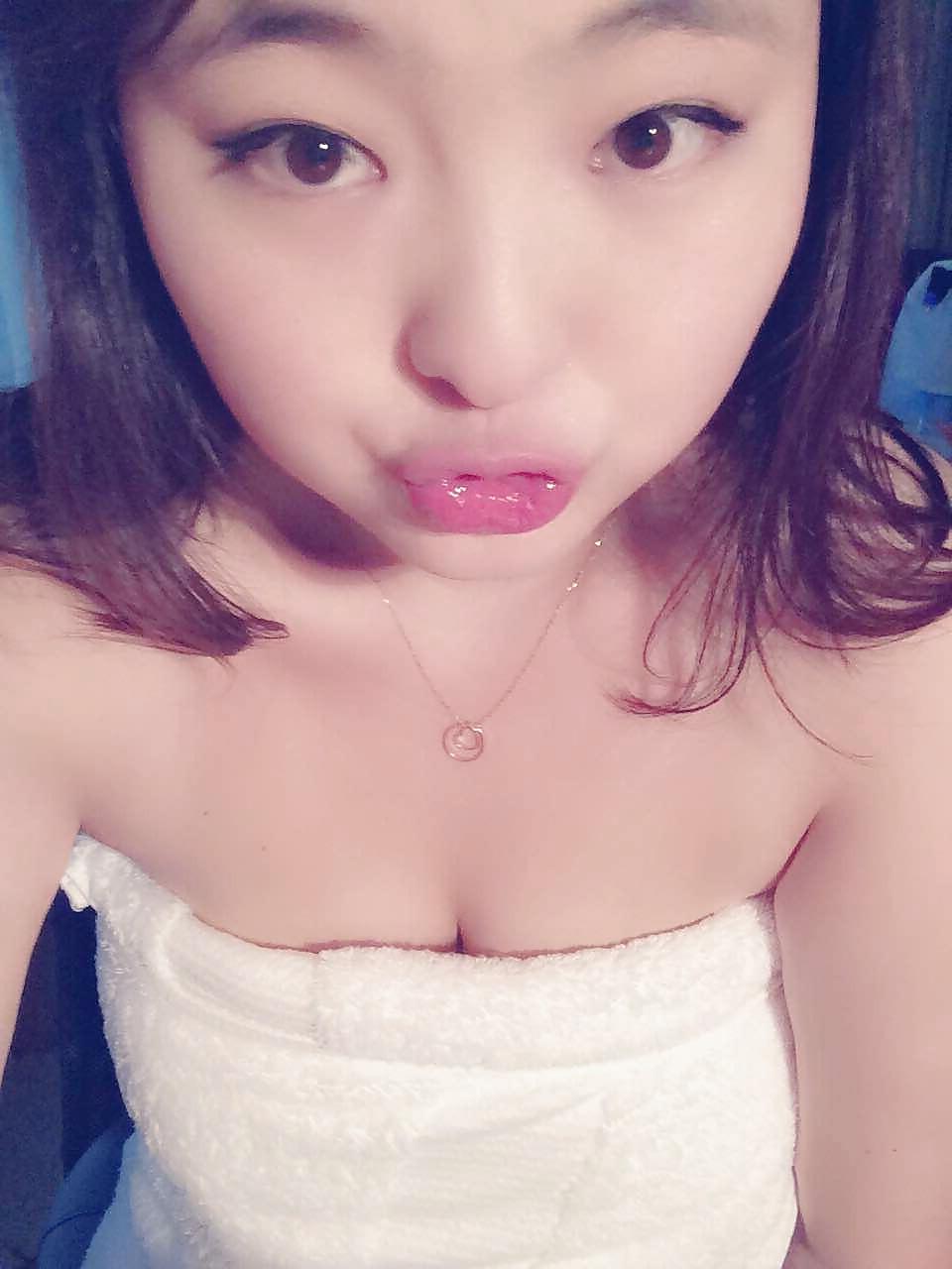 9P Chinese friend after bath