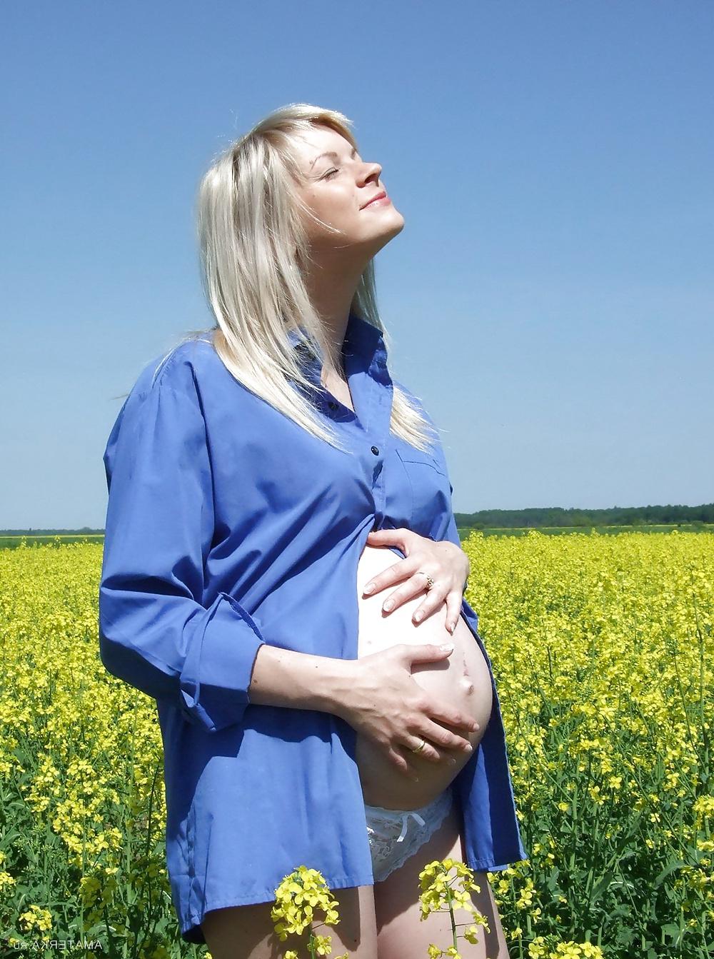 11P Ukrainian blonde pregnant