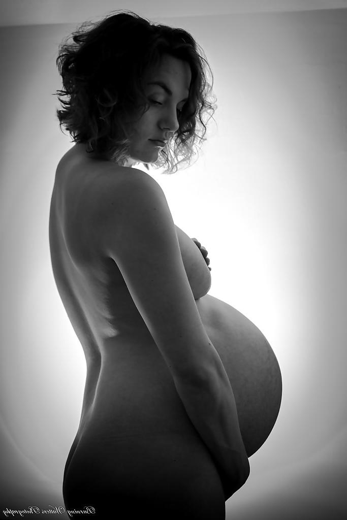 25P Pregnant 14
