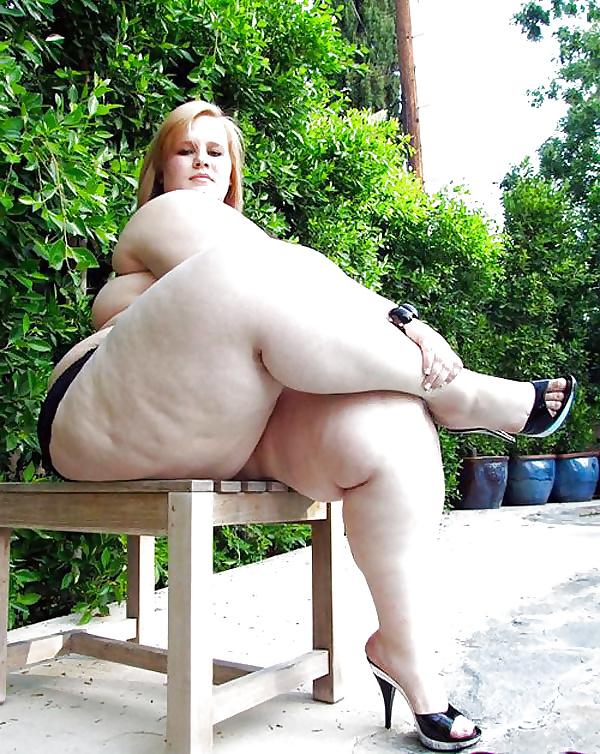 25P Thick Thighs 11