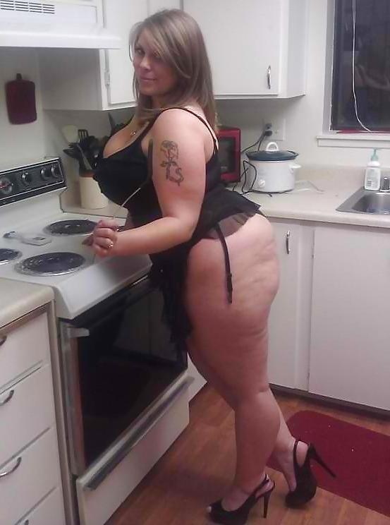 25P Thick Thighs 11
