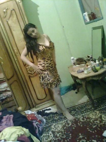 11P Shimaa knows how to tease us