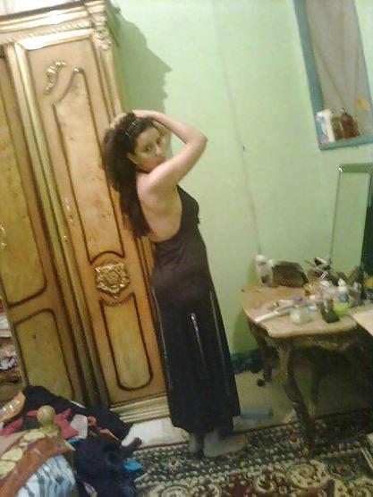 11P Shimaa knows how to tease us
