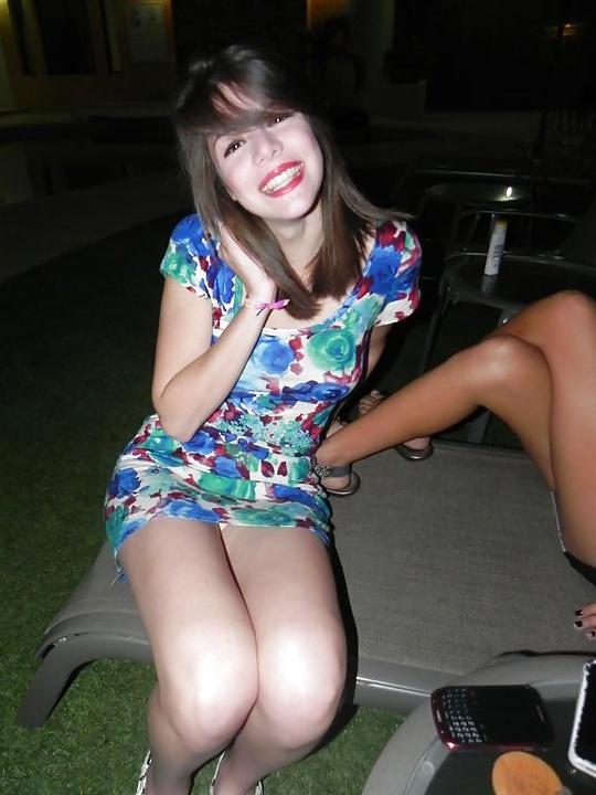 18P UPSKIRTS MEXICANAS 