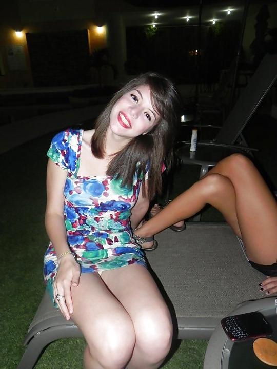 18P UPSKIRTS MEXICANAS 