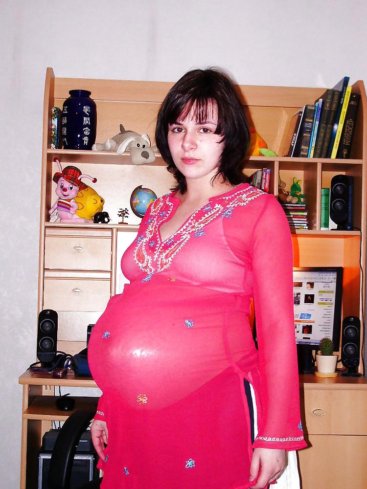 25P Fine pregnant women 