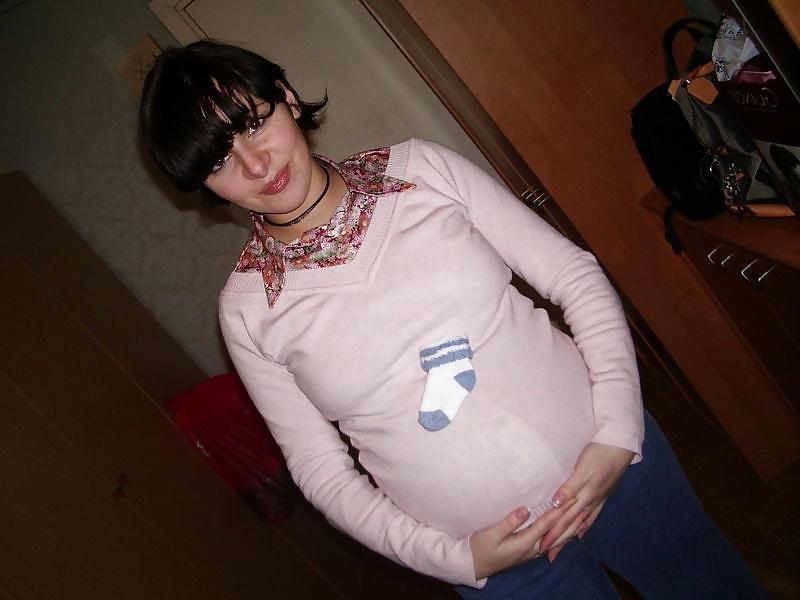 25P Fine pregnant women 