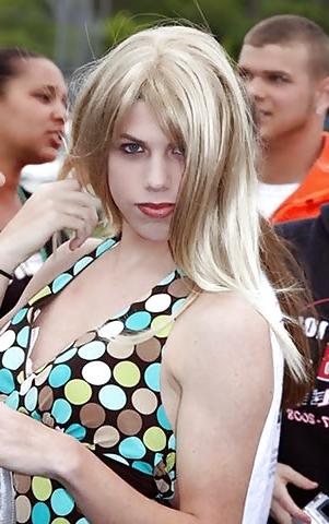 25P These fembois are such pretty gurls and kissable 