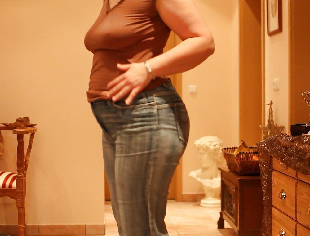 21P Mature Cunt and Ass