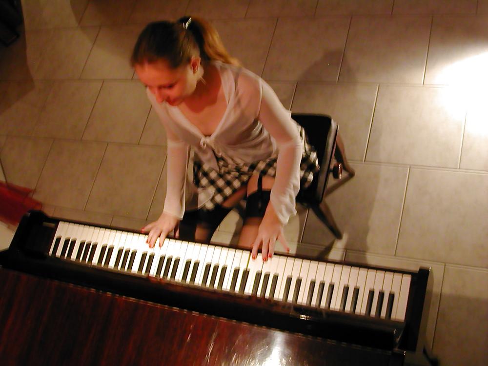 25P Amateur Private Photo 22