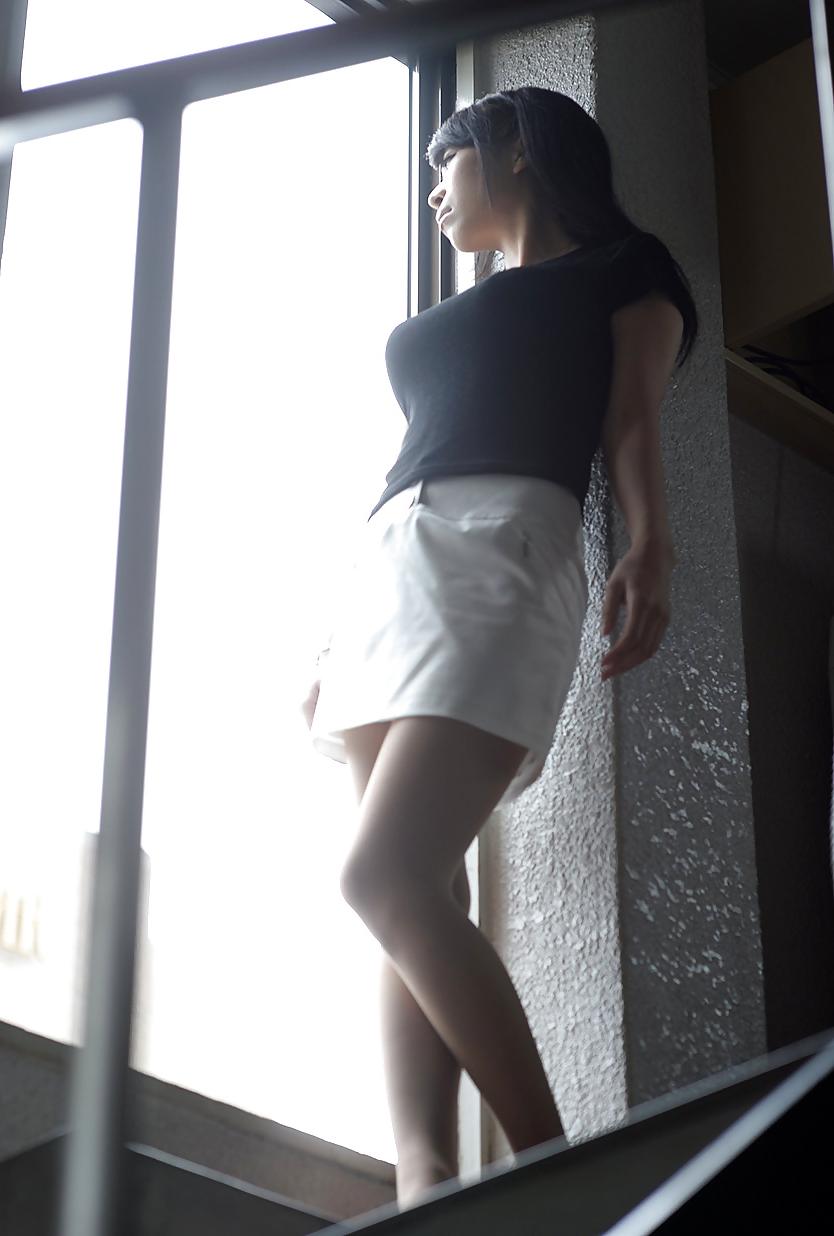 25P Sexy Japanese Girl