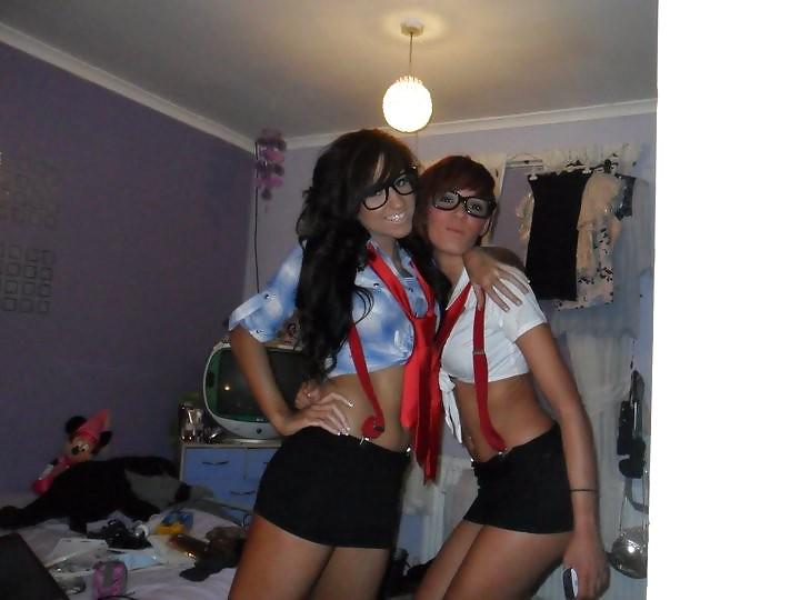 25P Hot sluts please cum on