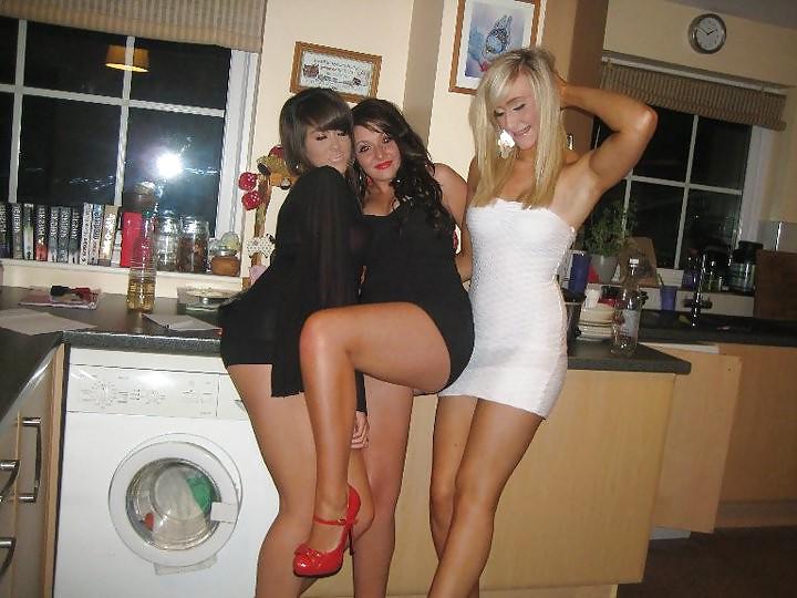 25P Hot sluts please cum on
